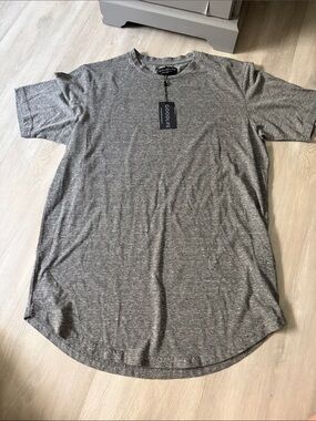NWT Goodlife Gray Short-Sleeve Crew Neck Tee